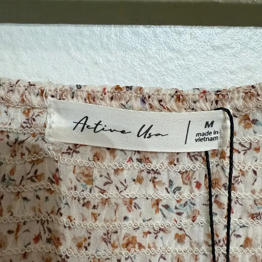 Active USA Floral Ruched Cropped Blouse Long Sleeve Square Neck Sz M NWT - Picture 5 of 13